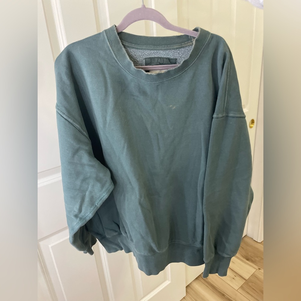 green American eagle crewneck